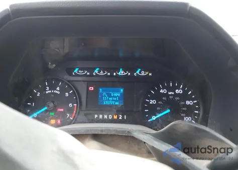 2022 Ford F250 Super Duty z USA, uszkodzony, nr VIN 1FT7X2B67NEF29253